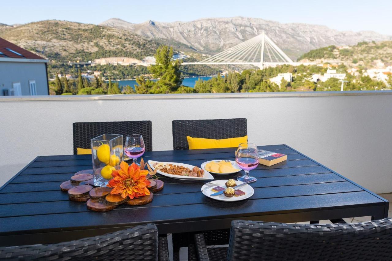 Erna Apartment