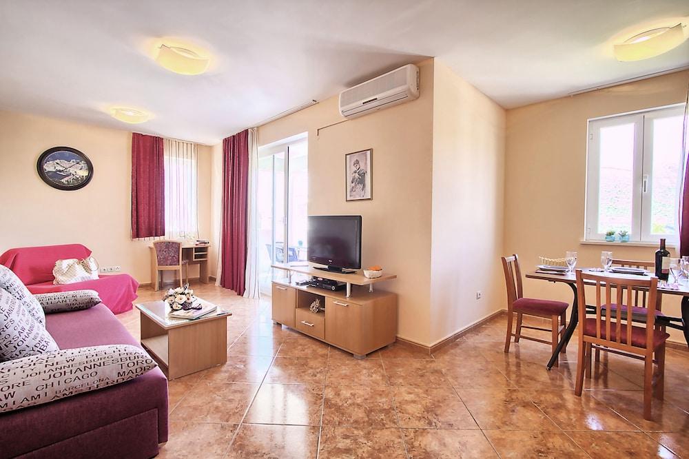 Erna Dubrovnik